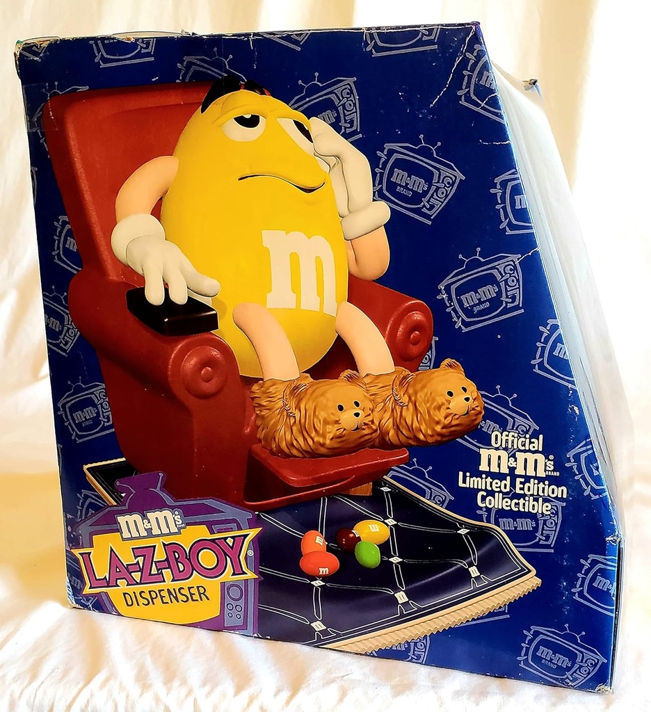 mms-la-z-boy-dispenser-6.jpg